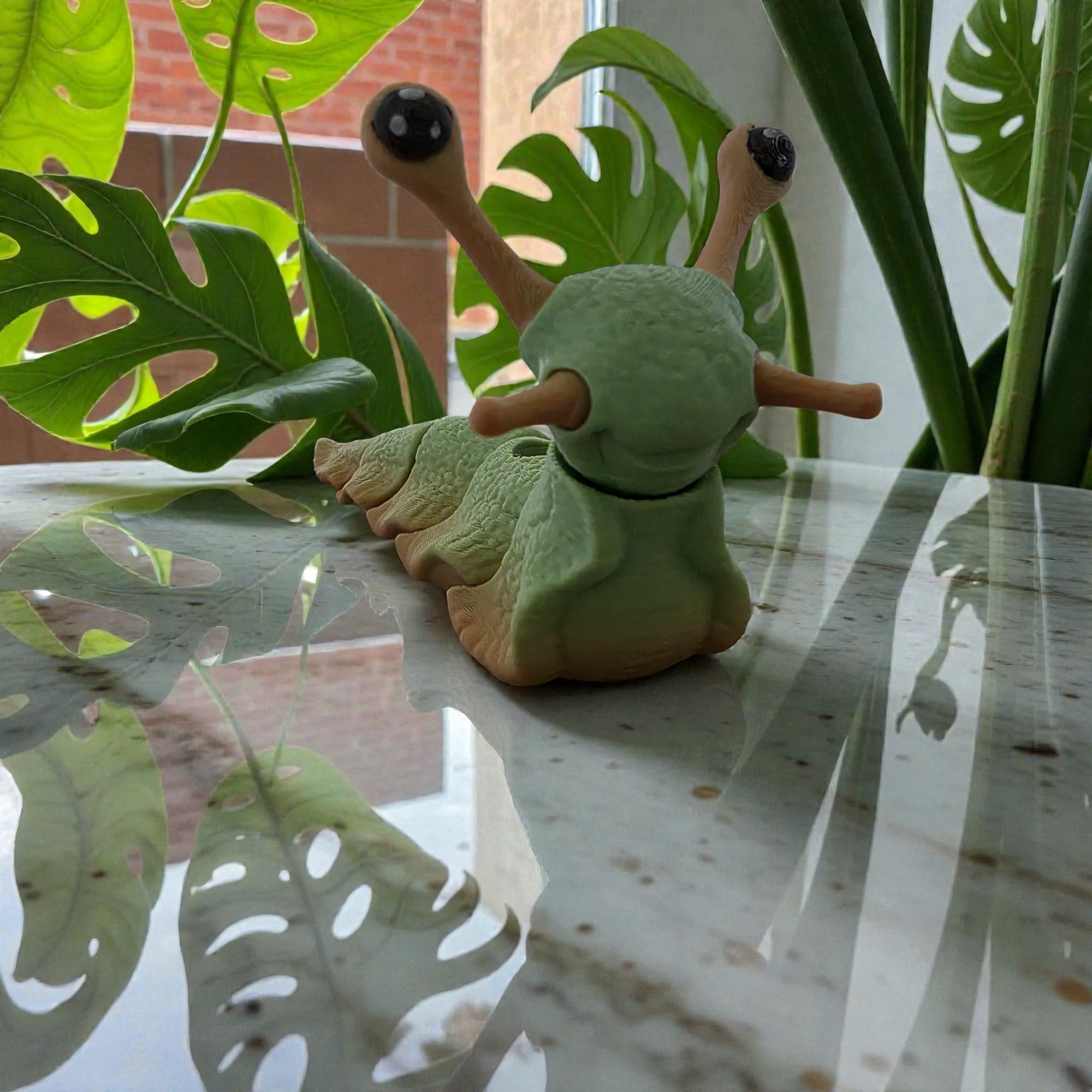Mr Snail thumbnail